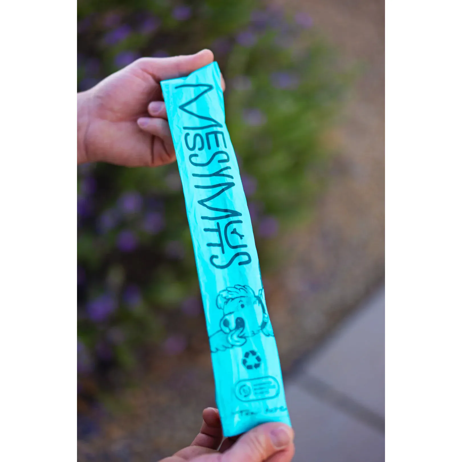 16 Rouleaux de Sacs de Ramassage Biorecyclés - Messy Mutts – Image 4